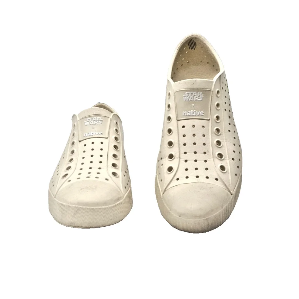 Native Disney Star Wars Grogu Jefferson Slip on Shoes Men's 7 /Women's 9 Beige